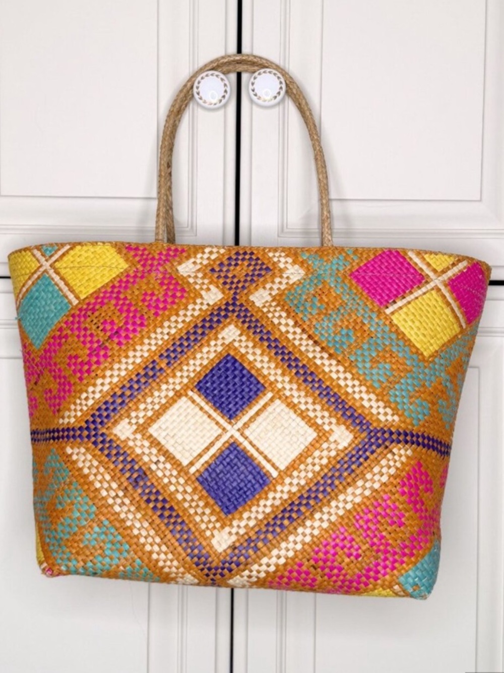 TOMMY BAHAMA | Like New!